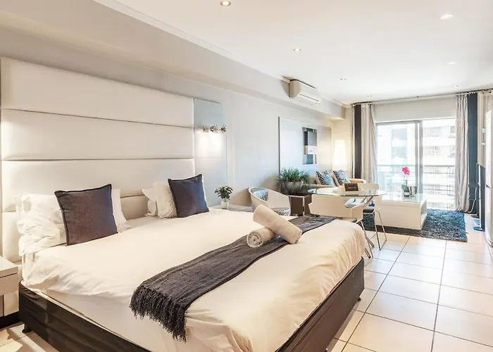 Studio With Fast Wifi In The Central Business District W Parking